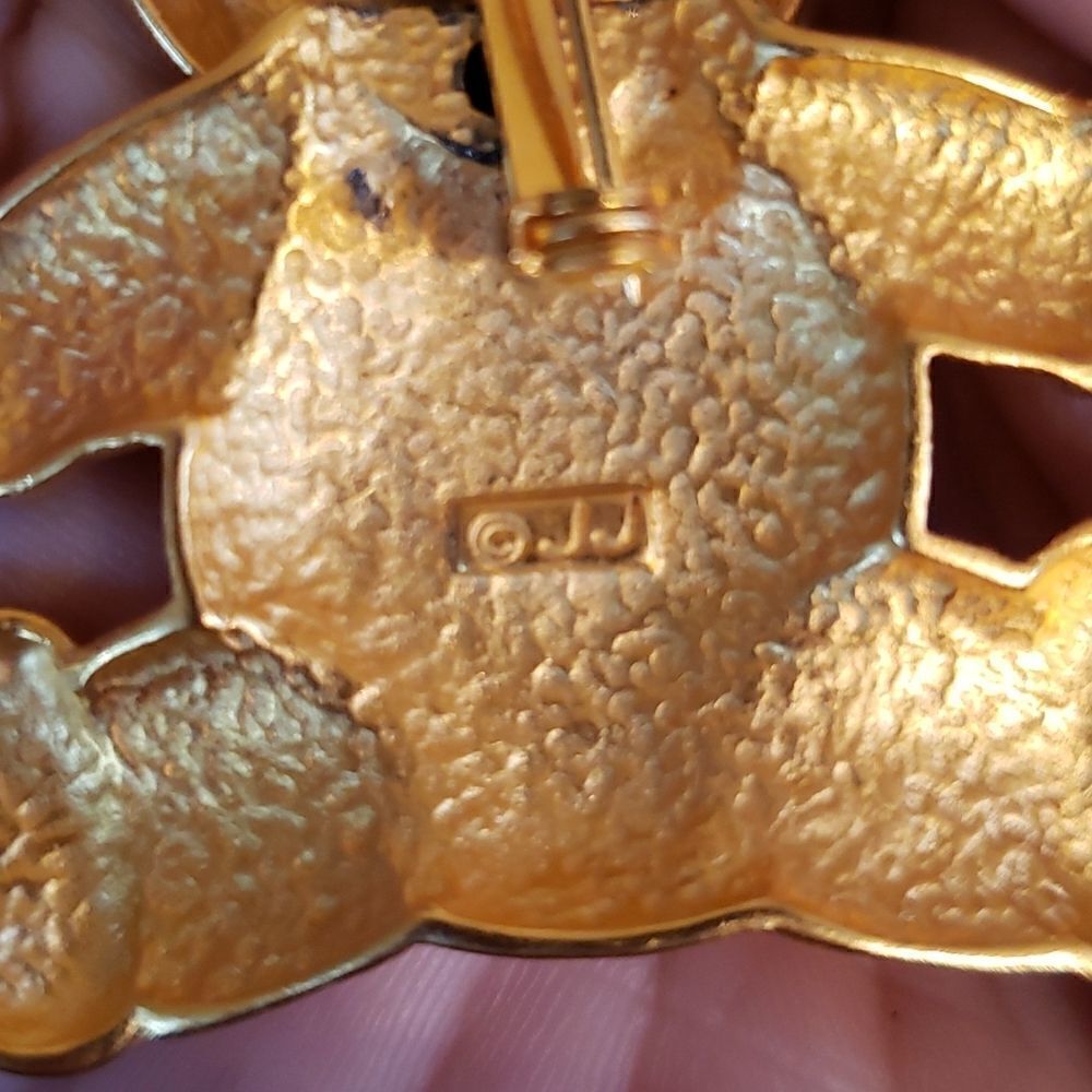 Vintage Signed Janette Jewelry Goldtone Teddy Bear Pin Brooch with Moving Head - Picture 9 of 9